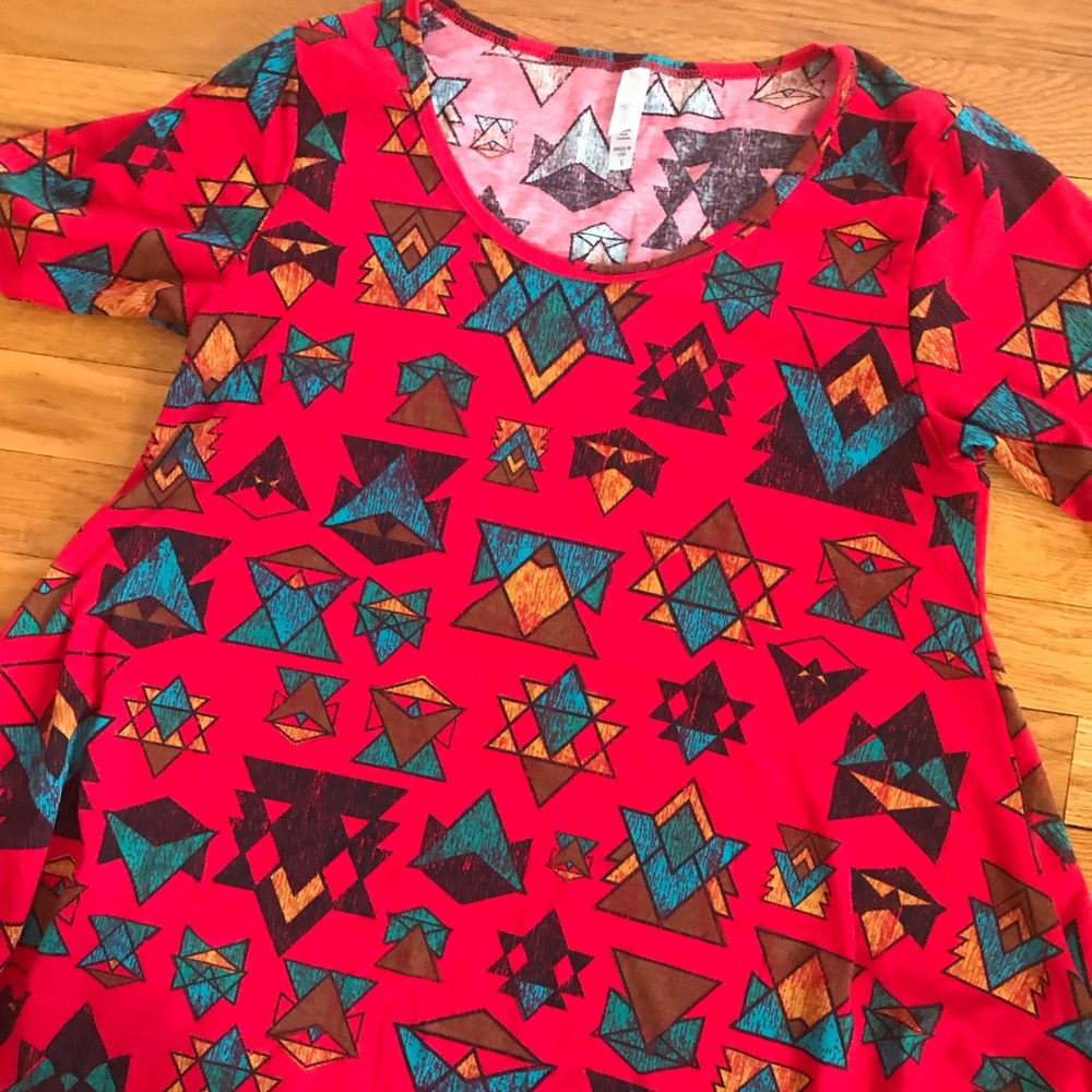 Lularoe Perfect Tee Small